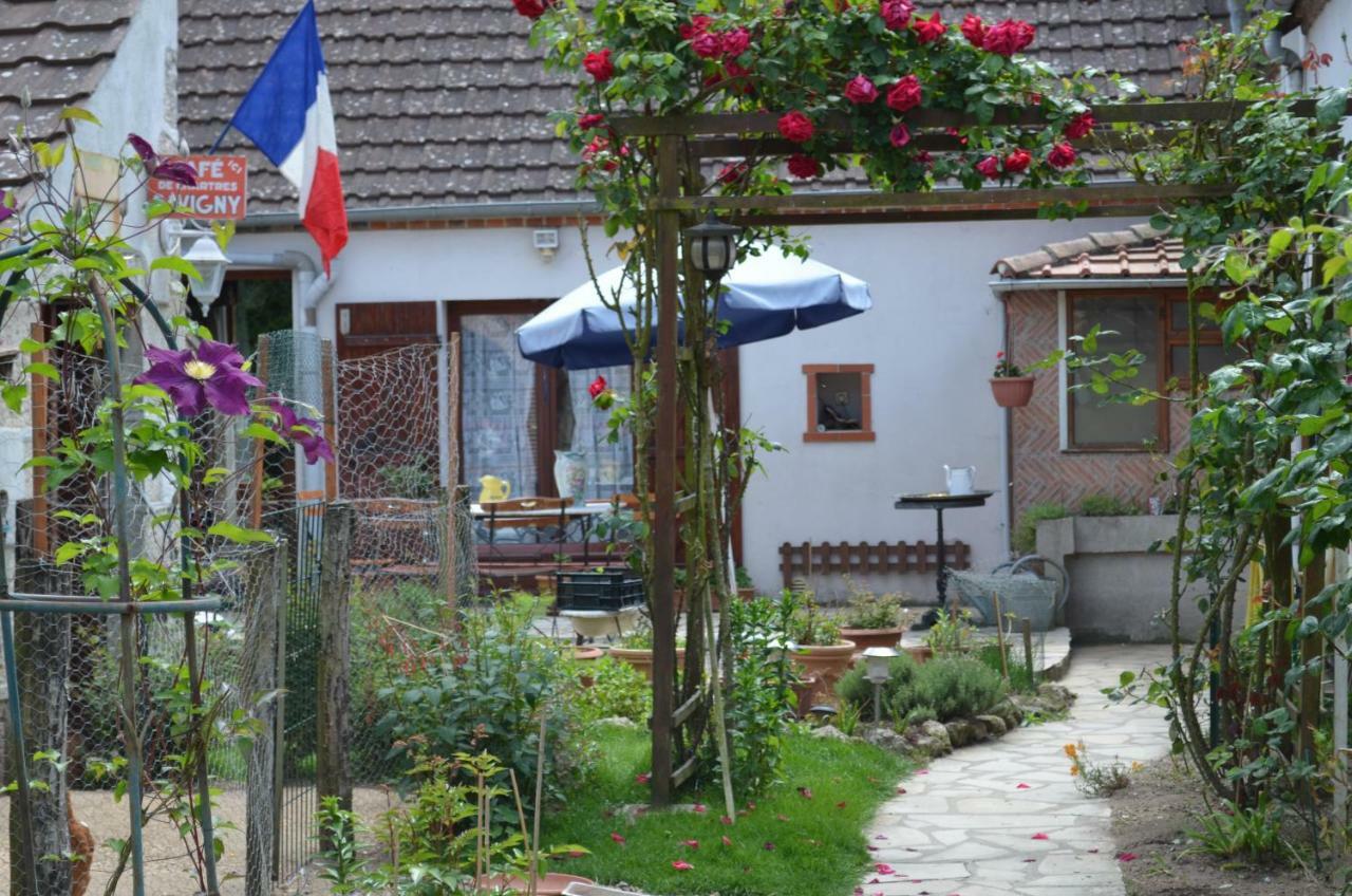 Maison D'Autrefois Mareau-aux-Pres Exterior photo
