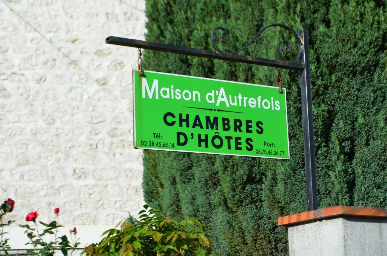 Maison D'Autrefois Mareau-aux-Pres Exterior photo